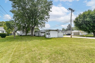 702 N East St, Tipton, IN 46072 - photo 5