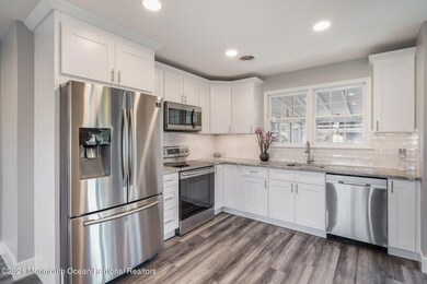 16 Hummingbird Ln, Whiting, NJ 08759 - photo 4