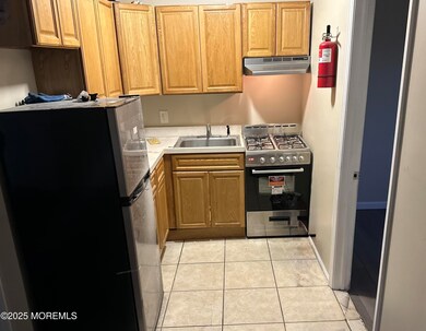 39 Sampson Ave unit 7, Seaside Heights, NJ 08751 - photo 3