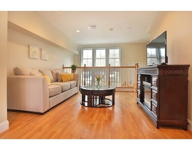 129 Merrimac St unit 15, Newburyport, MA 01950 - photo 6