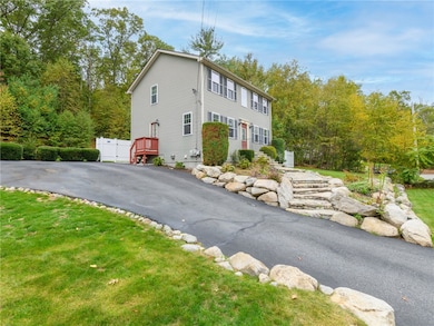 19 Sage Ct, Johnston, RI 02919 - photo 2