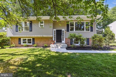 902 Lauren Ln SE, Vienna, VA 22180 - photo 2