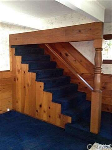 Staircase to 2nd level of front house