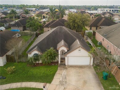 920 Lion Dr, Pharr, TX 78577 - photo 5