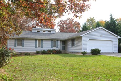 210 Cooper Dr, Stuarts Draft, VA 24477 - photo 2