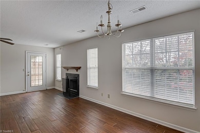 3 Meadowood Glen Way unit D, Greensboro, NC 27409 - photo 6