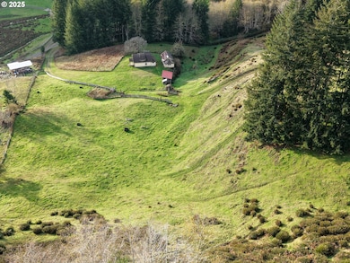 96312 Shutters Creek Rd, North Bend, OR 97459 - photo 4