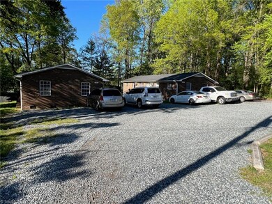 1041 and 1043 Pegram Ave, High Point, NC 27263 - photo 6