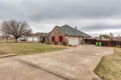 3220 Meandering Way, Granbury, TX 76049 - photo 2