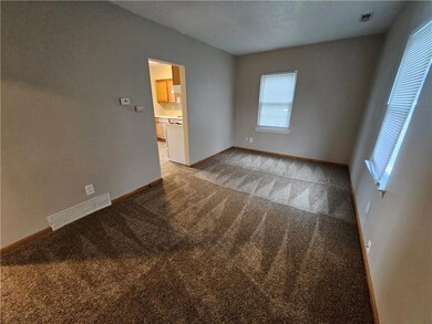 1408 E 30th St, Des Moines, IA 50317 - photo 5