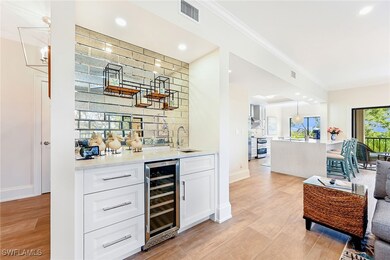 Interlachen unit 242, Naples, FL 34108 - photo 4