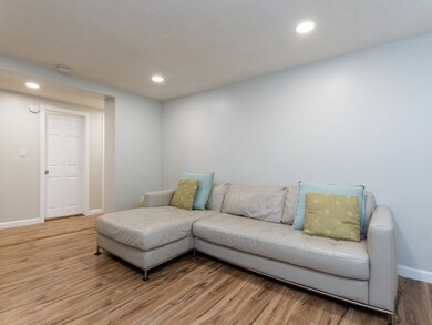 145 Winthrop Rd unit 1, Brookline, MA 02445 - photo 5