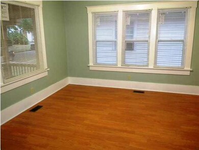 XL Formal Dining Room!