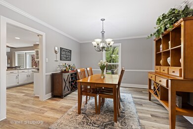 812 Piedmont Cir, Naperville, IL 60565 - photo 7