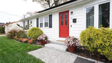 11 N Rose St, East Providence, RI 02914 - photo 2