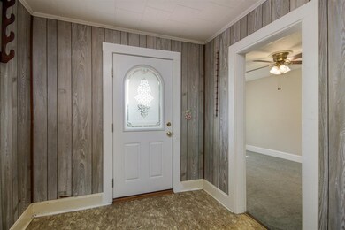 99 E Main St, Richmond, VT 05477 - photo 2