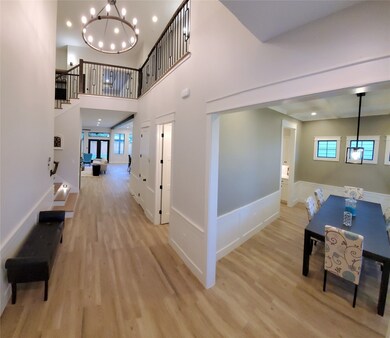 1642 Du Barry Ln, Houston, TX 77018 - photo 2