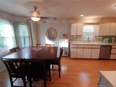 6008 Springcrest Dr, Georgetown, IN 47122 - photo 4