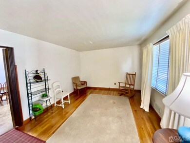 536 Myrtle St unit 538, Elizabeth, NJ 07202 - photo 3