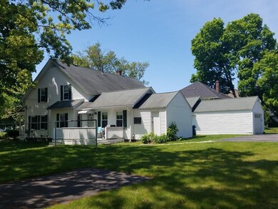 71 Cross St, Uxbridge, MA 01569 - photo 5