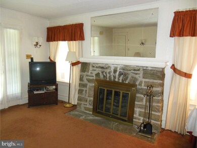 1307 Olive St, Coatesville, PA 19320 - photo 2