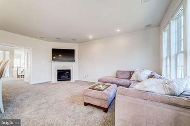 559 Whetstone Glen St unit 559, Gaithersburg, MD 20877 - photo 4