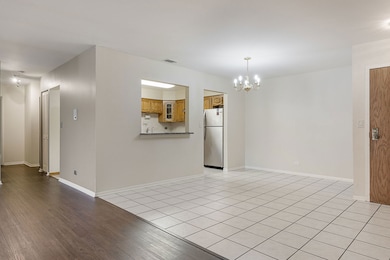 Farmingdale Terrace unit 103, Darien, IL 60561 - photo 7