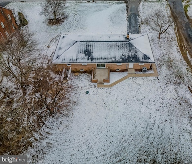 17731 Mason Dixon Rd, Hagerstown, MD 21740 - photo 5