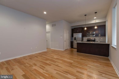 4304 Cresson St unit 11, Philadelphia, PA 19127 - photo 3