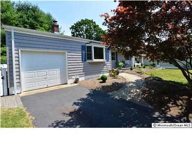 13 Blossom Cir E, Middletown, NJ 07748 - photo 2