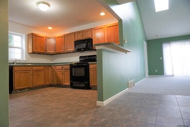 23 Brook St, Rensselaer, NY 12144 - photo 3