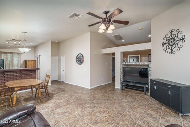 4130 W Bloomfield Rd, Phoenix, AZ 85029 - photo 5