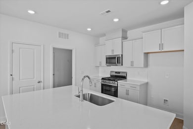 9 Gerrard St, Franklinton, NC 27525 - photo 4