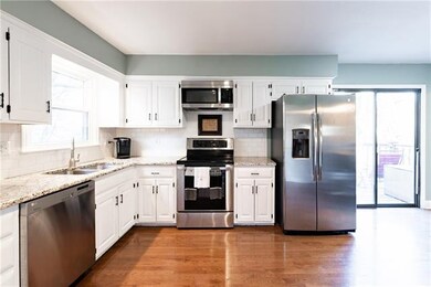 7730 Darnell St, Shawnee, KS 66216 - photo 2