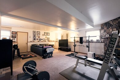 2970 Wall Ave, Waukegan, IL 60087 - photo 6