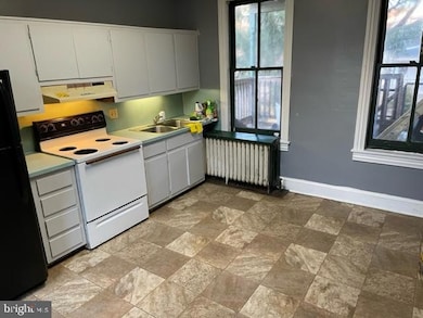 1361 Perkiomen Ave, Reading, PA 19602 - photo 5