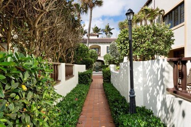 TO_COURTYARD