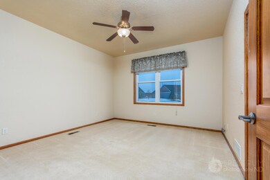 7 Master Bedroom - Copy