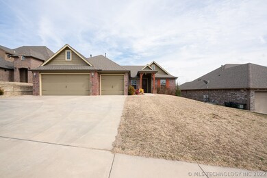 8433 N 77th East Ave, Owasso, OK 74055 - photo 5