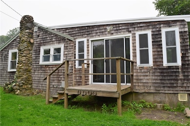 8 Blossom Way, Narragansett, RI 02882 - photo 3