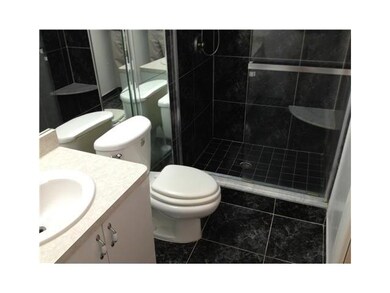 2750 N 34th Ave unit 2750, Hollywood, FL 33021 - photo 7