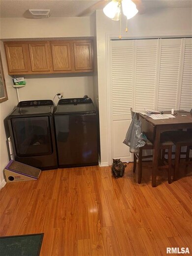 2915 W 67th St, Davenport, IA 52806 - photo 4