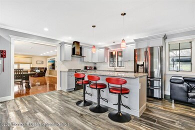 17 Livingston Ln, Manalapan, NJ 07726 - photo 5