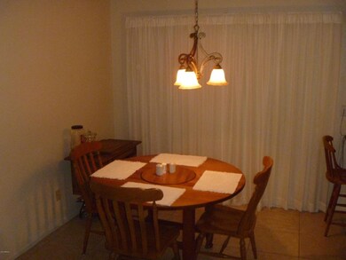 841 S Cancun Dr, Gilbert, AZ 85233 - photo 4