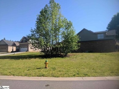 416 Hunters Cir, Greenville, SC 29617 - photo 3