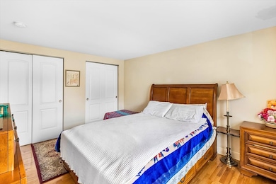 6881 Hickory St, Hanover Park, IL 60133 - photo 4