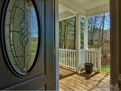 135 Lakeview Acres Dr, Asheville, NC 28806 - photo 4