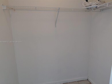 5100 SW 41st St unit 221, Hollywood, FL 33023 - photo 4