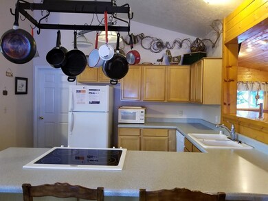 6-Kitchen1