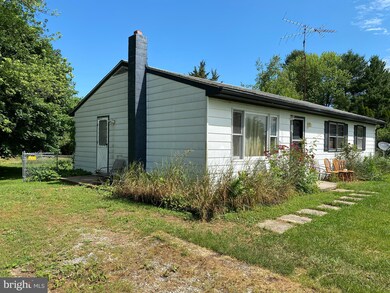 6841 Horst Rd, Chambersburg, PA 17202 - photo 5